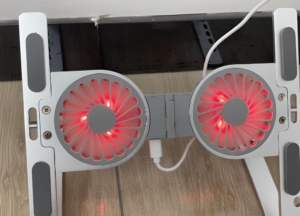 Soporte para Laptop con Ventilador – Plegable, Ergonómico y Antisobrecalentamiento | MisterTodo Perú - MisterTodo